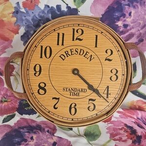 Longaberger Darning Basket and Dresden Clock Insert